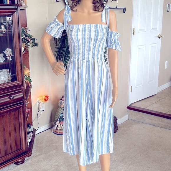 Ocean Drive Jumpsuit 100% Rayon Blue & White Striped Bow Ties Open Shoulder - Picture 1 of 15